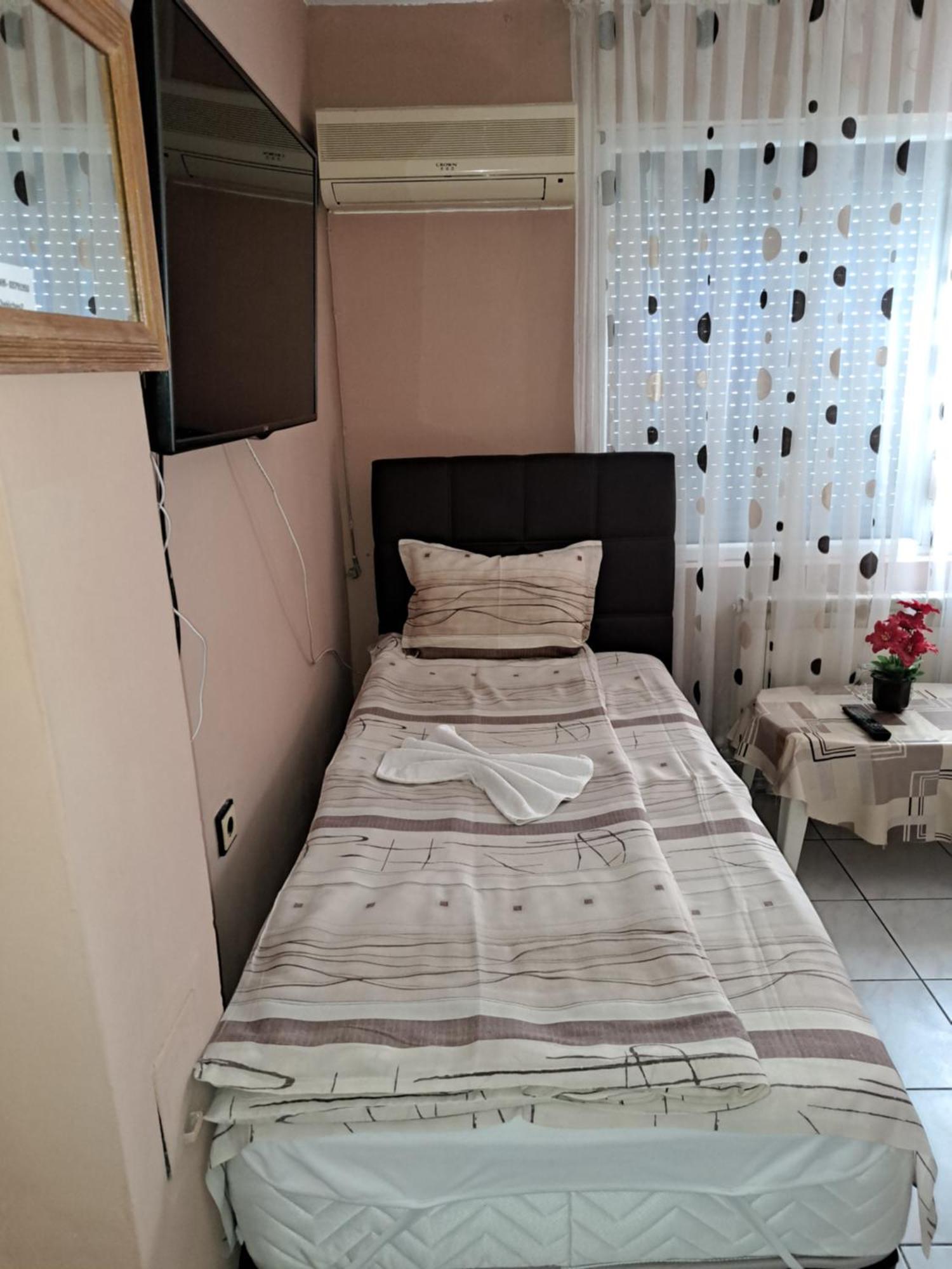 Къща За Гости "Чекичев" Svilengrad Exterior foto